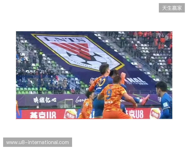 博主:国安下午集结韩佳奇现身,个别球员已从基地搬走私人物品 博主:国安下午集结韩佳奇现身,个别球员已从基地搬走私人物品