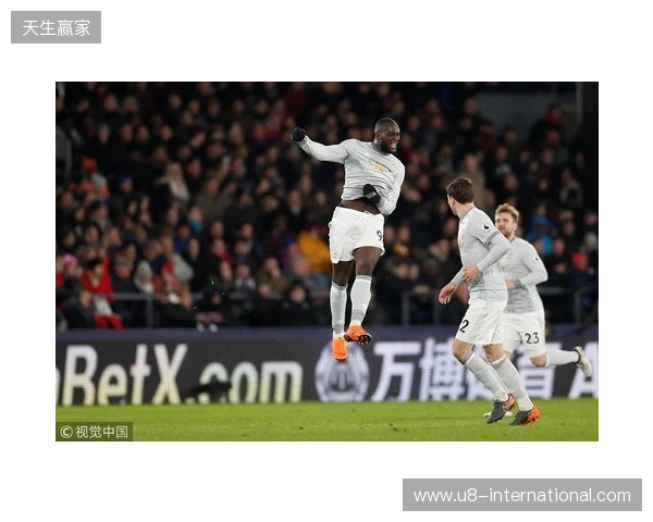 记者:18岁前锋莱西未入选曼联本场名单,阿莫林决定征召舍什科 记者:18岁前锋莱西未入选曼联本场名单,阿莫林决定征召舍什科