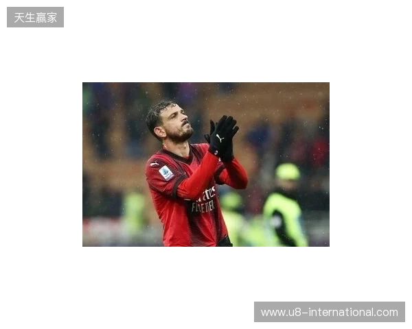 记者：如果巴尔泰萨吉没完全恢复，埃斯图皮尼安将在德比首发