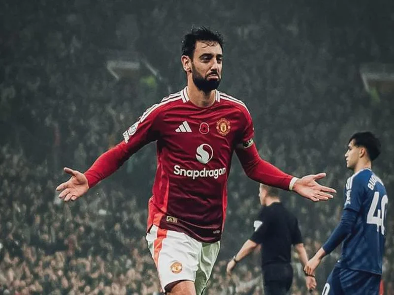 记者：新月愿给萨拉赫2亿欧年薪，给利物浦超5300万欧转会费