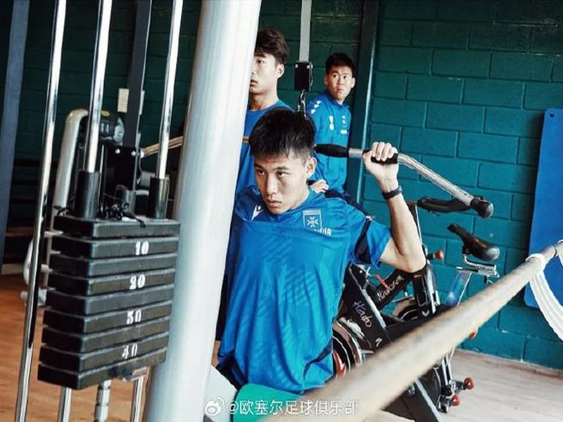 中国犀旺队希望挑战赛首秀1-2惜败欧塞尔B队,下场面对巴黎B队